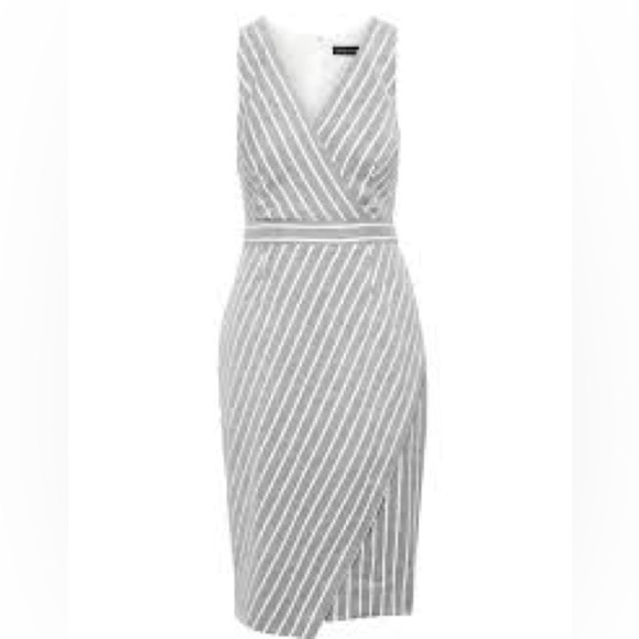 Banana Republic Gray and White Striped Midi Dress - Picture 5 of 7